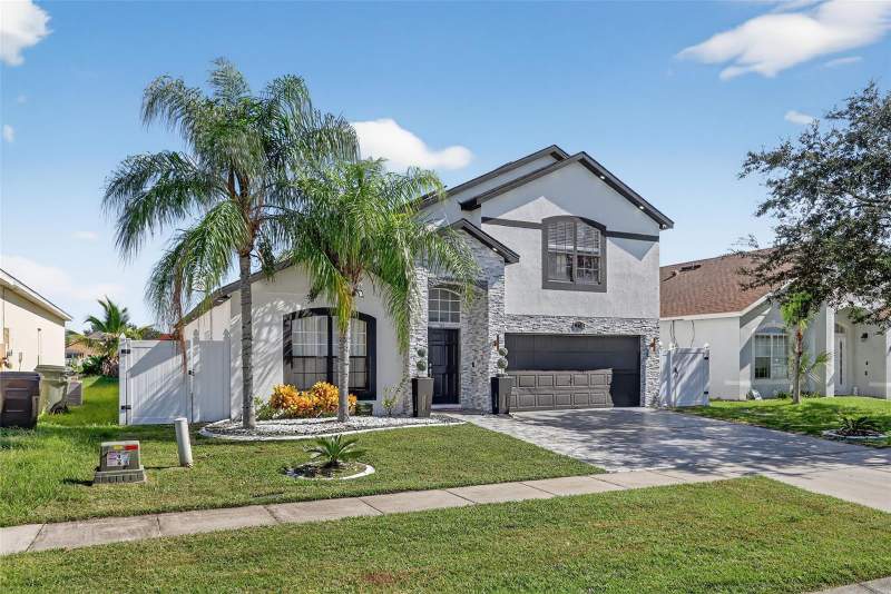 5 bedroom Single Family Residence at 738 Hacienda Circle, Estancia, Kissimmee — photo 2