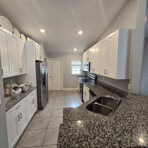 540 Bristol Circle, Kissimmee FL - photo 10 of 26