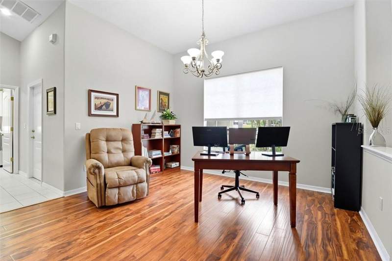 3 bedroom Single Family Residence at 6337 N Whispering Oak Loop, Beverly Hills, Beverly Hills — photo 4