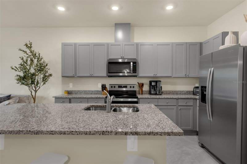 3 bedroom Townhouse at 1219 Lido Drive, Venezia Twnhs, Howey In The Hills — photo 4