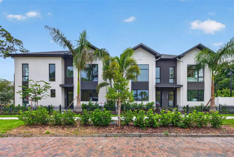 3 bedroom Townhouse at 108 36th Street, Junction Twnhms, St Petersburg — photo 3