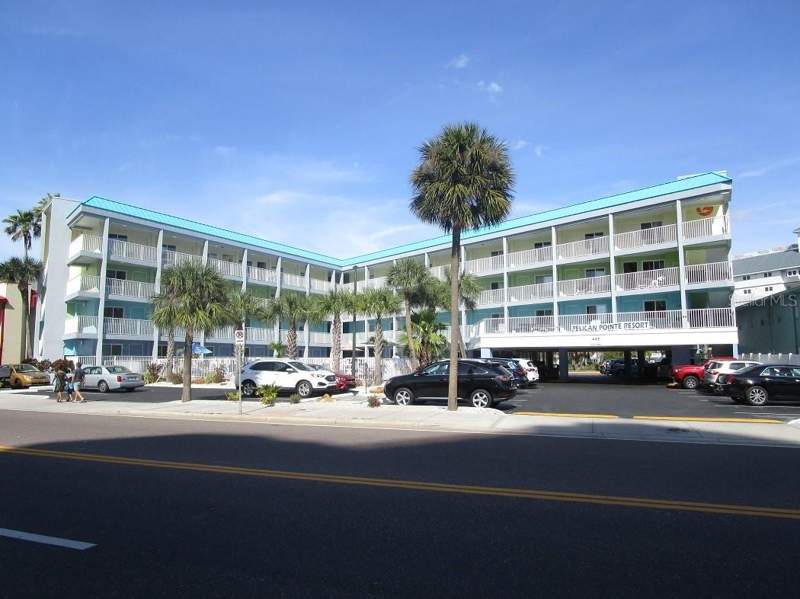 Pelican Pointe On