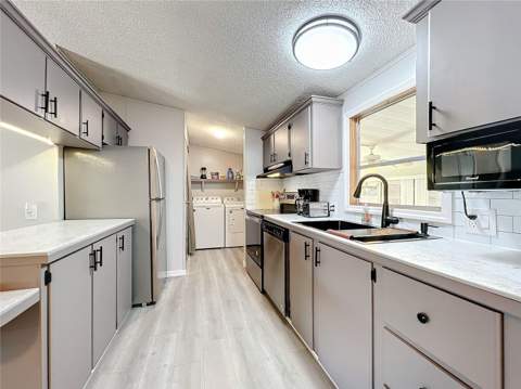 13426 Palm Drive, Astatula FL - photo 11 of 38