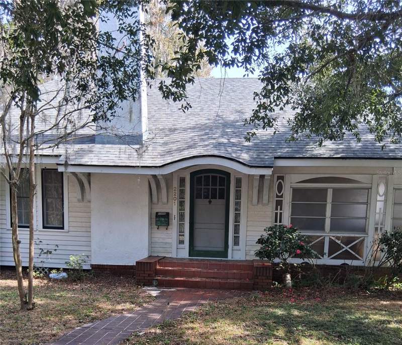 Rose Court