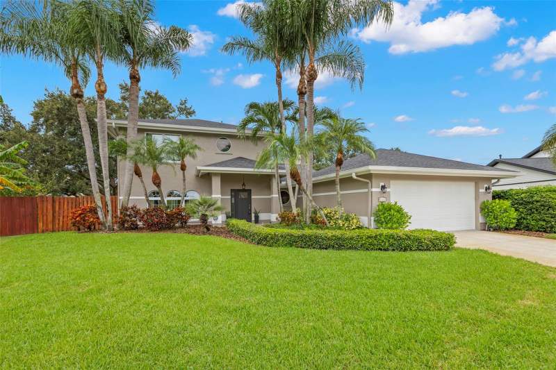 3 bedroom Single Family Residence at 1747 87TH TERRACE, GLEN LAKES BRODERICK ADD, ST PETERSBURG — photo 2