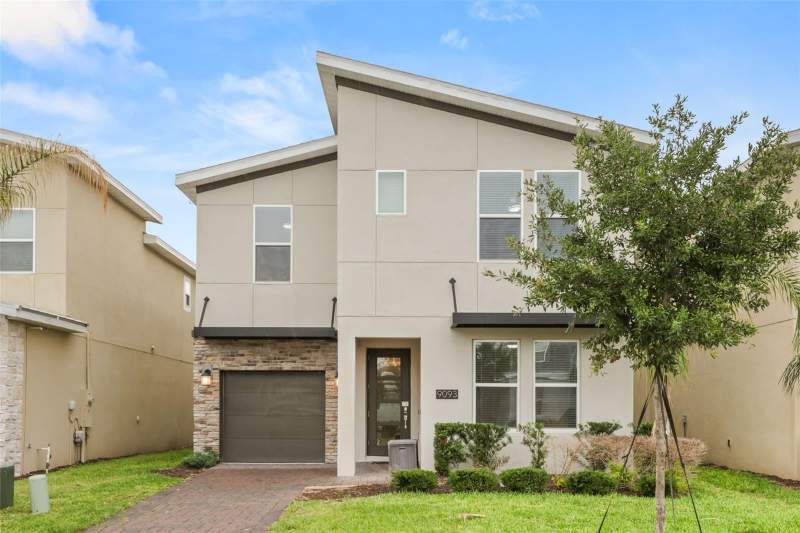 6 bedroom Single Family Residence at 9093 Sommerset Hills Drive, Stoneybrook South North Prcl Ph 7, Davenport — photo 2