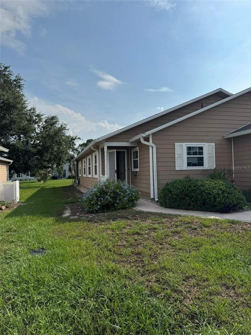 2 bedroom Single Family Residence at 37414 Castleberry Drive, Wedgewood Manor Ph 01 02, Zephyrhills — photo 3