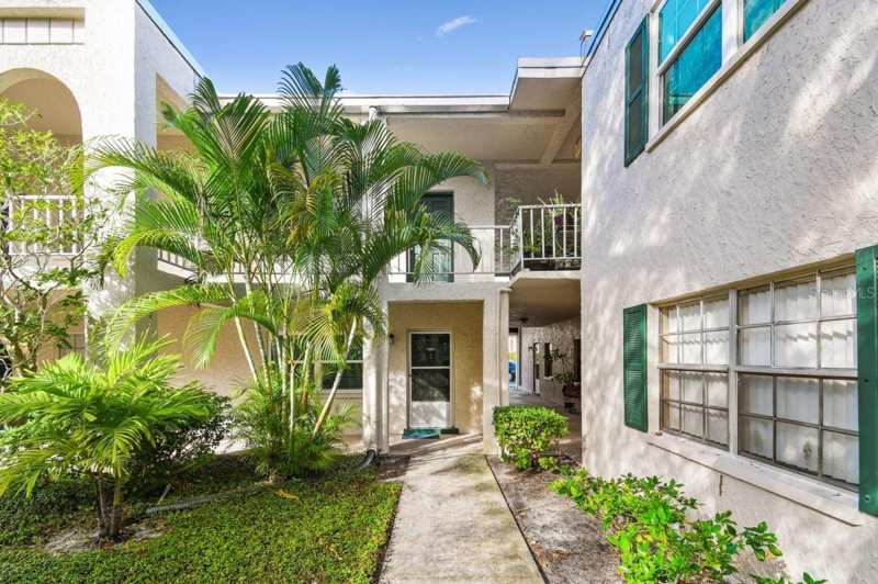 1 bedroom Condominium at 4325 Aegean Drive #128B, Brandychase A Condo, Tampa — photo 1
