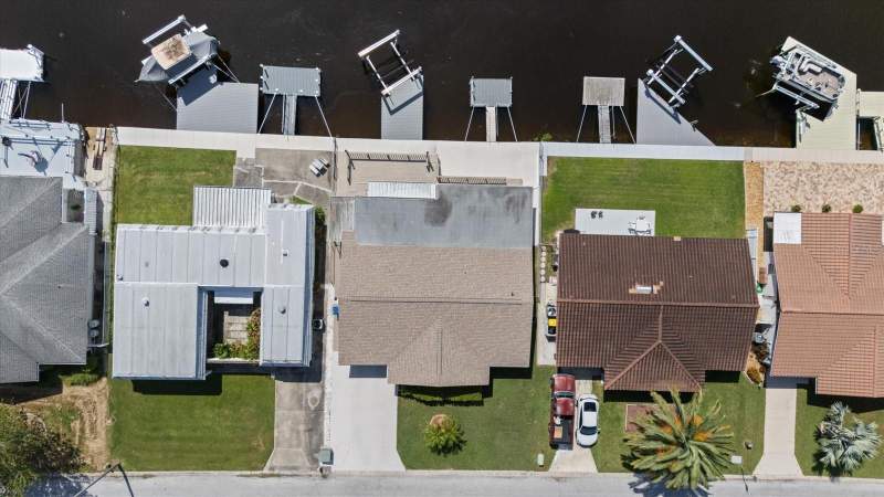 3 bedroom Single Family Residence at 4933 Shell Stream Boulevard, Flor A Mar, New Port Richey — photo 2