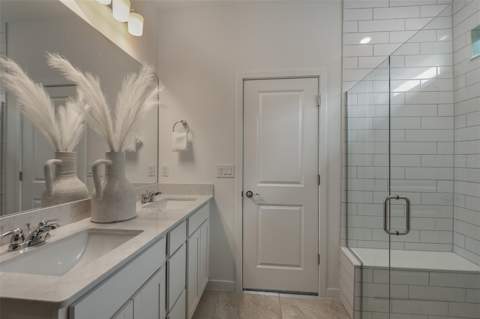 9883 Hickory Pines Avenue, Riverview FL - photo 13 of 34