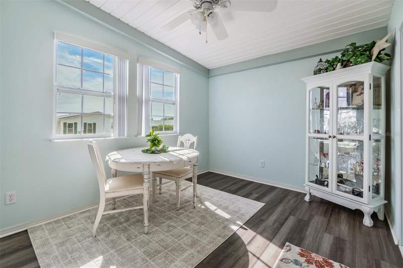 2 bedroom Manufactured Home at 37443 Gill Avenue, Grand Horizons, Zephyrhills — photo 3