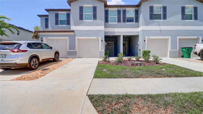 3 bedroom Townhouse at 36427 Garden Wall Way, Abbott Square Ph 1B, Zephyrhills — photo 1
