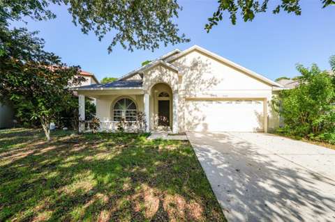 8516 Canterbury Lake Boulevard, home for sale in Tampa 33619