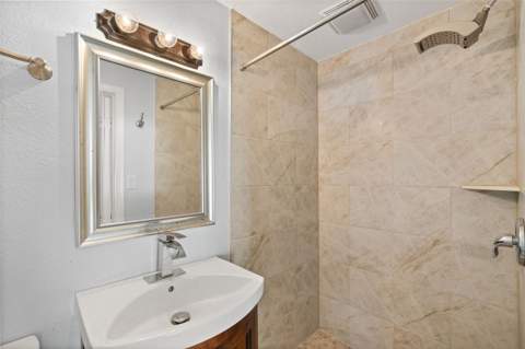 2101 Sanford Avenue, Sanford FL - photo 16 of 32