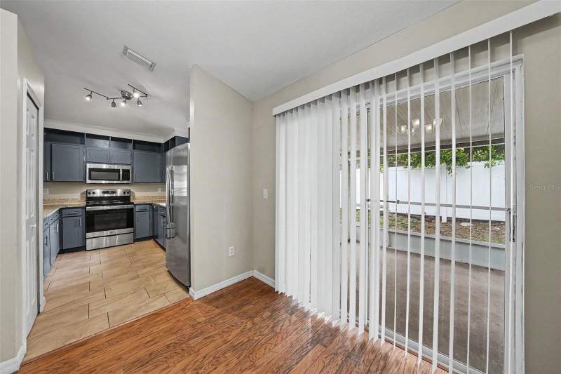4 bedroom Single Family Residence at 4803 Dunquin Place, Lakewood Crest Ph 2, Tampa — photo 3