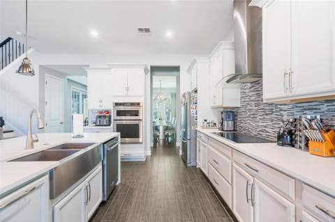 8324 Ludington Circle, Orlando FL - photo 13 of 59