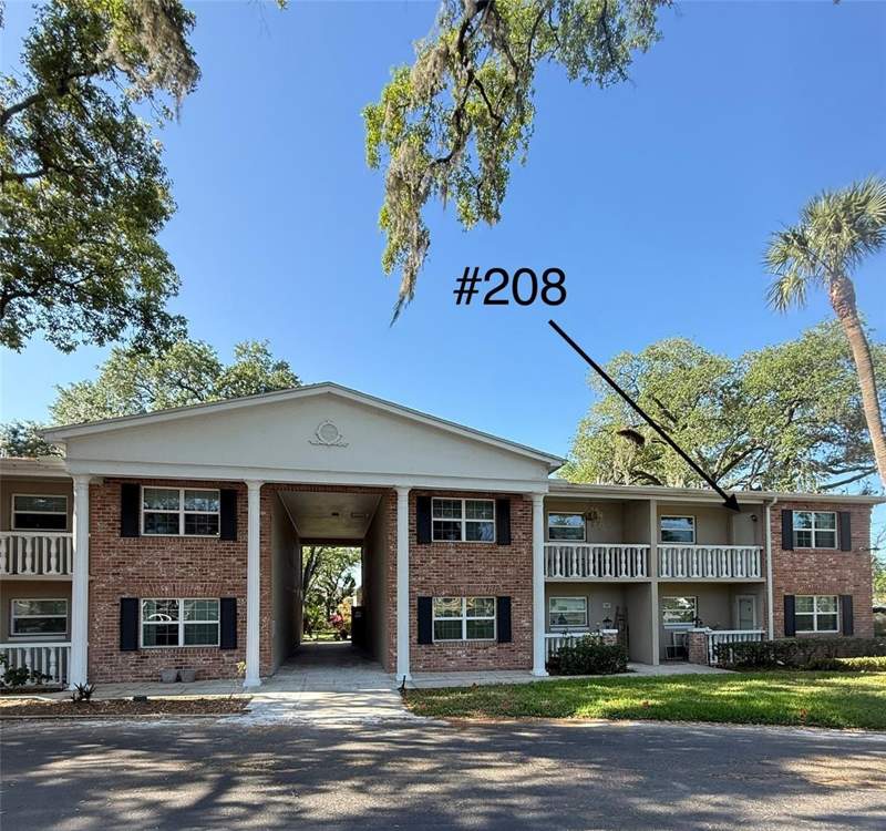 Lakeside Manor Apartments Condo