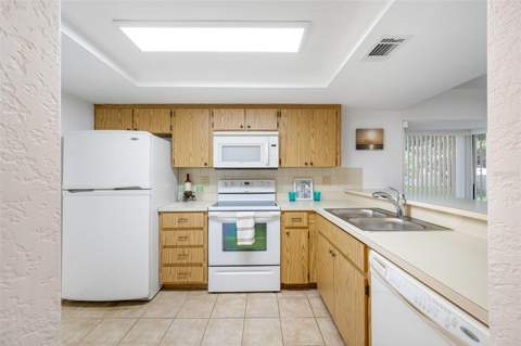 11511 113th Street #10A, Largo FL - photo 8 of 43