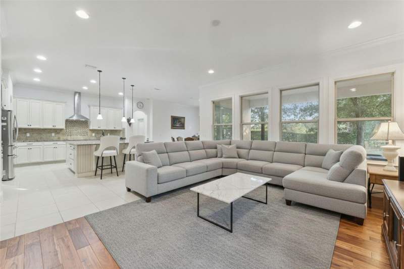 5 bedroom Single Family Residence at 6752 Trellis Vine Loop, Windstone, Windermere — photo 5