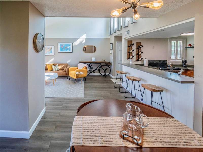 2 bedroom Condominium at 1051 S Highland Street #7E, Bunker Hill Inc. Condominium, Mount Dora — photo 4