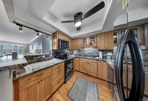 5220 Brittany Drive #603, St Petersburg FL - photo 23 of 54