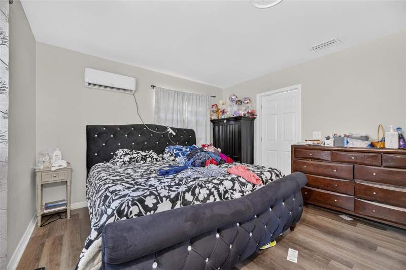 3 bedroom Single Family Residence at 202 9th Street, Blue & Red, Ruskin — photo 5