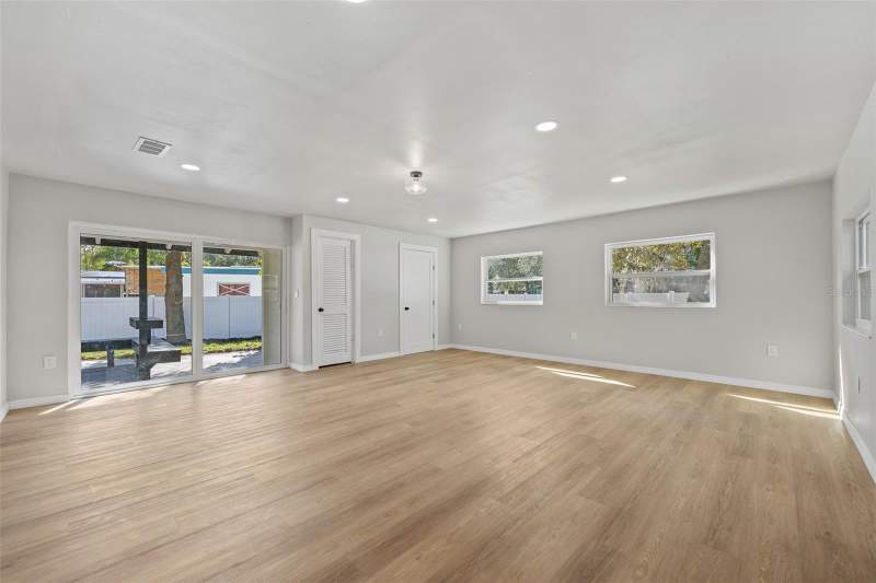 3 bedroom Single Family Residence at 2800 E Anderson Street, Crystal Lake Terrace, Orlando — photo 5