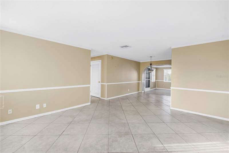 2 bedroom Single Family Residence at 9840 Mainlands Boulevard, Mainlands Of Tamarac By The Gulf Unit 1-B Condo, Pinellas Park — photo 2