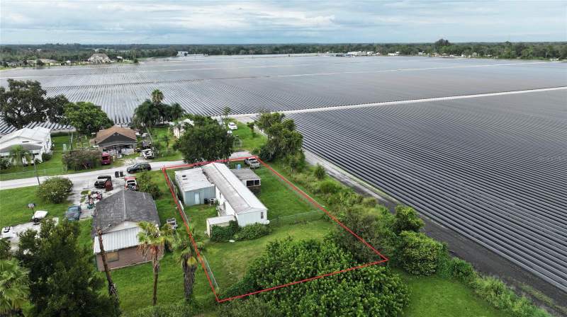 GreensHomes for Sale in Dover, FL