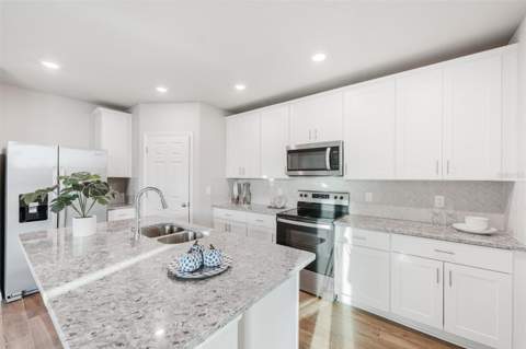 5252 Sanders Oak Trail, St Cloud FL - photo 13 of 42
