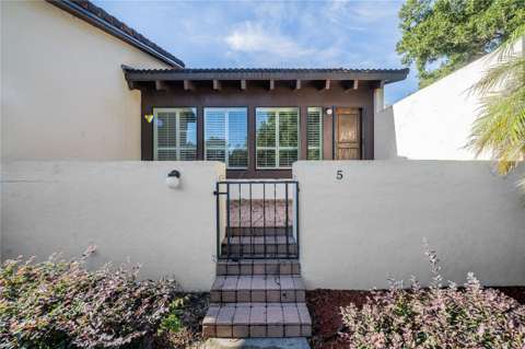5 Loma Verde, home for sale in Lakeland 33813