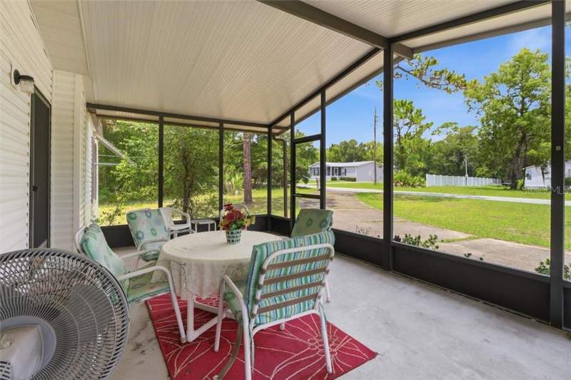 3 bedroom home at 6834 W Sunnycrest Lane, Homosassa, Homosassa — photo 4