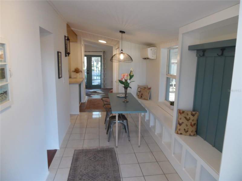 3 bedroom Single Family Residence at 5487 70th Way, Gorsuch & Hutchinson, St Petersburg — photo 2