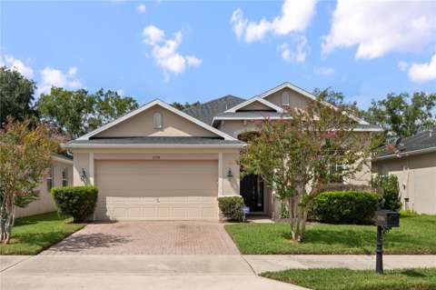 4306 Heirloom Rose Place, $300k–$500k for sale in Oviedo