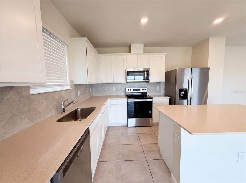 4 bedroom Single Family Residence at 7768 Syracuse Drive, Ridgeview Ph 2, Clermont — photo 2
