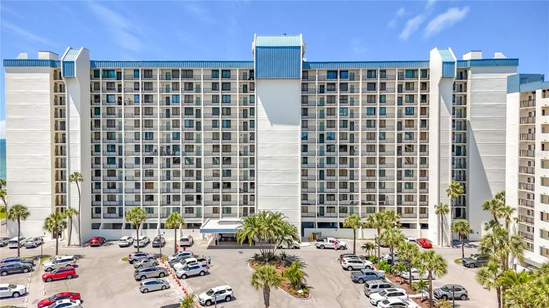 Envoy Point West Condo