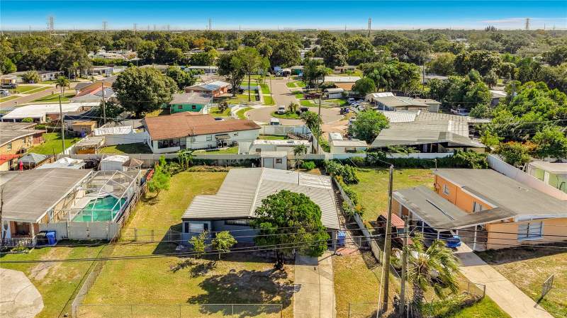 3 bedroom Single Family Residence at 1506 S 78th Street, Clair Mel City Unit 2, Tampa — photo 3