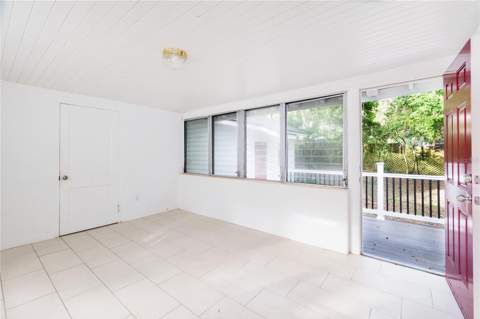 920 NW 20th Street, Gainesville FL - photo 7 of 12