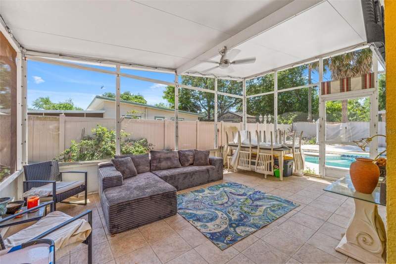 3 bedroom Single Family Residence at 7300 11th Avenue, Jungle Country Club 2nd Add, St Petersburg — photo 3