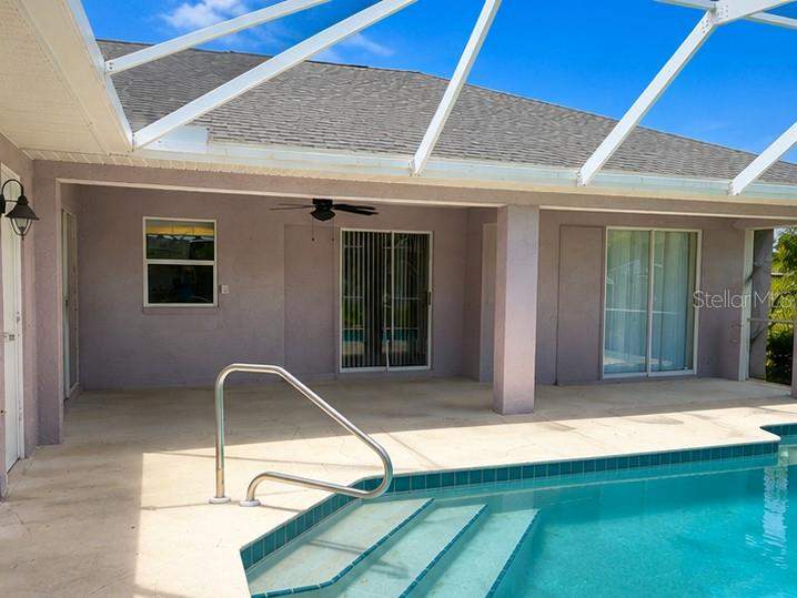 3 bedroom Single Family Residence at 21467 Peachland Boulevard, Port Charlotte Sec 027, Port Charlotte — photo 5