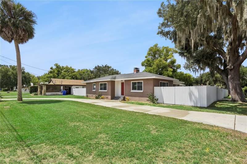 2 bedroom Single Family Residence at 723 N Rockingham Avenue, Tavares, Tavares — photo 5