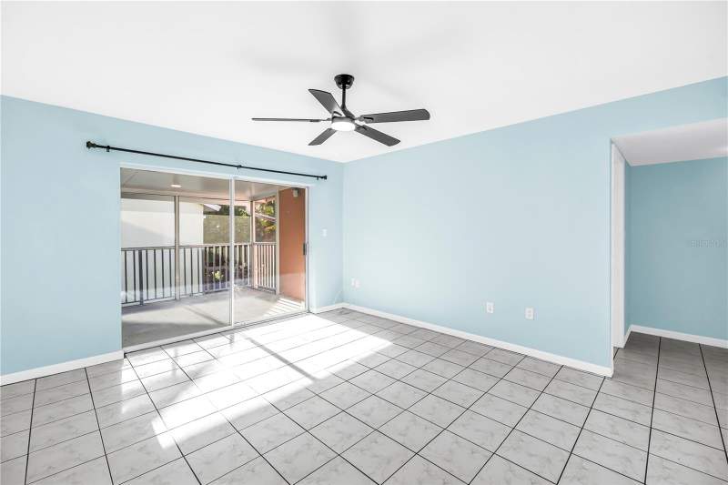 2 bedroom Condominium at 3795 41st Lane #H, Bermuda Bay Beach Condo, St Petersburg — photo 3