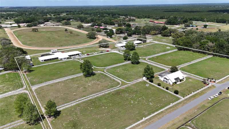 5 bedroom Farm at 4450 SE 216th Avenue, Starting Point Sub, Morriston — photo 1