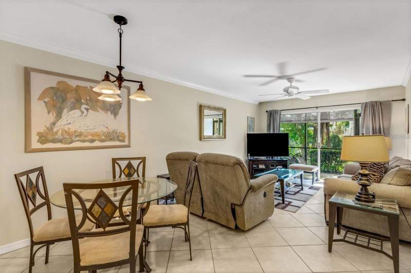 2 bedroom Condominium at 5661 Midnight Pass Road #401, White Sands Village, Sarasota — photo 4