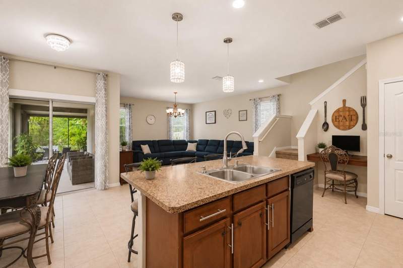 4 bedroom Single Family Residence at 11334 Villas On The Green Dr, Summerfield Crossings Village, Riverview — photo 5