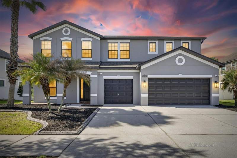 5 bedroom Single Family Residence at 11807 Harpswell Drive, Panther Trace Ph 2B-3, Riverview — photo 2