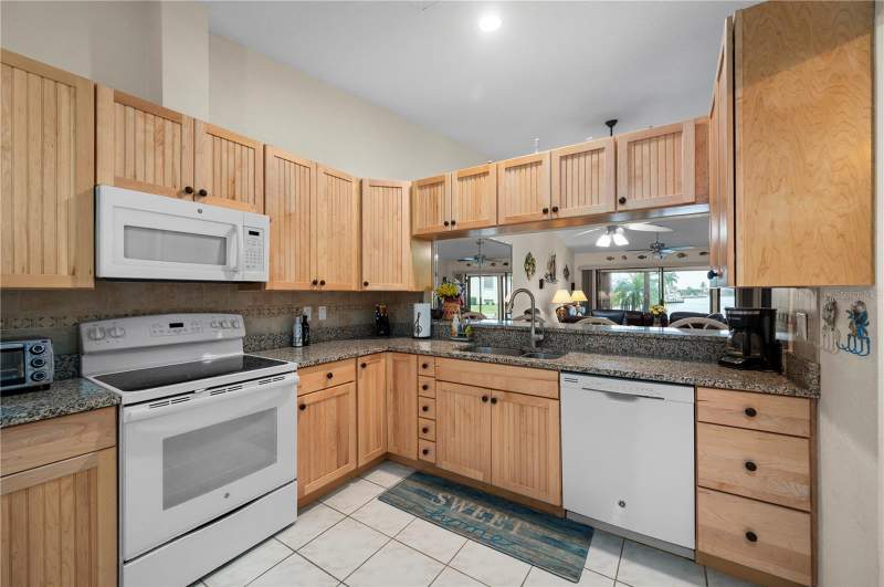 2 bedroom Condominium at 3830 Bal Harbor Boulevard #17, Villas Bal Habor Ph 04, Punta Gorda — photo 3