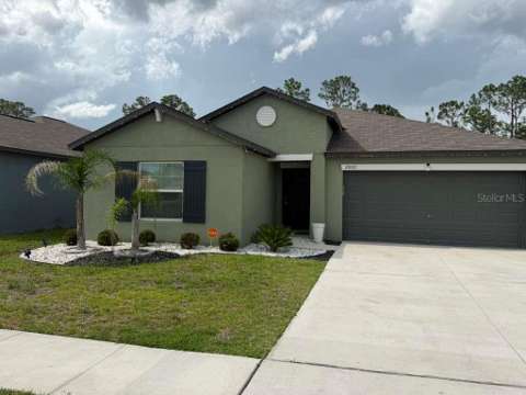 2000 Red Loop, home for sale on Red Loop