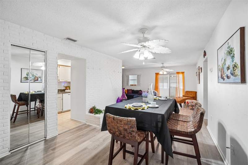 3 bedroom Condominium at 6232 Gretna Green Court, Townhouses At Bonnie Bay Condo, Pinellas Park — photo 4