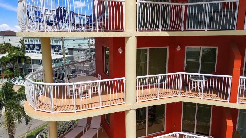 2 bedroom Condo - Hotel at 11605 Gulf Boulevard #408, Crystal Palms Bch Resort At Treasure Island Condo, Treasure Island — photo 2